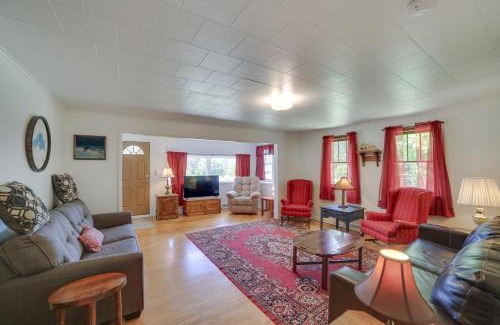 Laurium Casa | 1 Mi to Lake Superior Cottage with Sauna and Rec Room