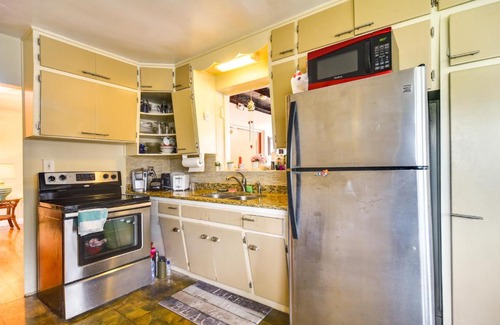 Redington Beach Casa | 1 Mi to Madeira Beach Getaway with Patio and Grill