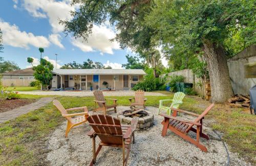 Laurel Apartamento | 1 Mi to Nokomis Beach Quiet Getaway with Fire Pit