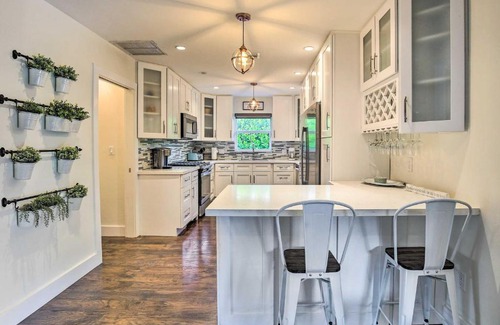 Garden Isles Casa | 1 Mi to Pompano Beach Vacation Rental with Pool!