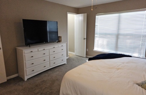 Isle of Palms Casa | 1 mile from MAYO CLINIC, 3 miles to the beach! 3 beds/2 bath fully furnished!