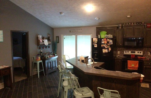 Republican City Casa | 1 mile from the second largest lake in Nebraska with the best fishing & hunting