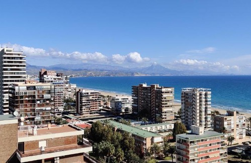 Playa de San Juan Apartamento | Playa de menos de 1 minuto, vistas al mar, aire acondicionado, WiFi, piscina, 3xTennis