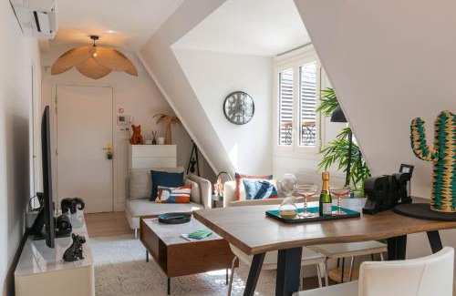 Chaussee-d'Antin Apartamento | 1 Min Opera - AC - Authentic Parisian Experience