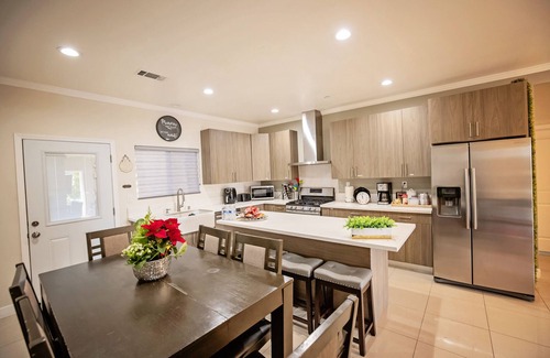 Southwest Anaheim Casa | 1#New Home*Disneyland*Anaheim Convention*Knott*Beaches