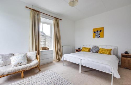 Hawes Casa | 1 Rose Cottage