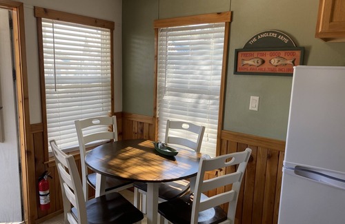 New Braunfels Cabaña | #1 Royal Gate Retreat