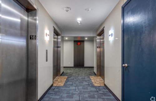 Tulsa Apartamento | 1 - Serenity Suite - 1 - Reese Tower