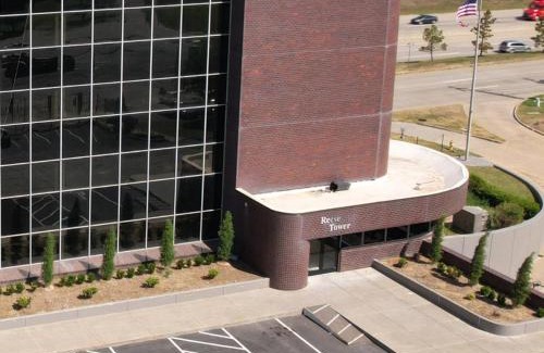 Tulsa Apartamento | 1 - Serenity Suite - 1 - Reese Tower