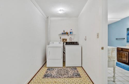 Westlake Corner Casa | 1 Special Place