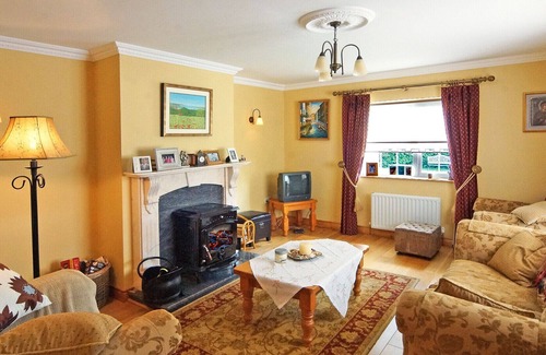 Ardue Otro | 1 The Beeches - Four Bedroom House, Sleeps 6