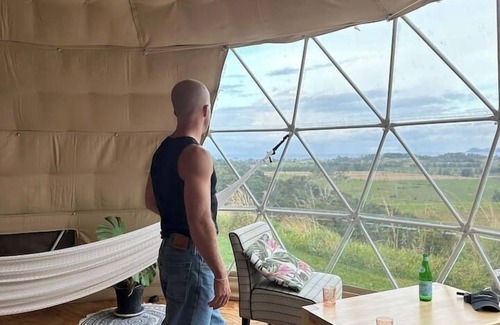 Ruakaka Alquiler De RV | 1. Waipū luxury eco glamping in offgrid geodesic dome