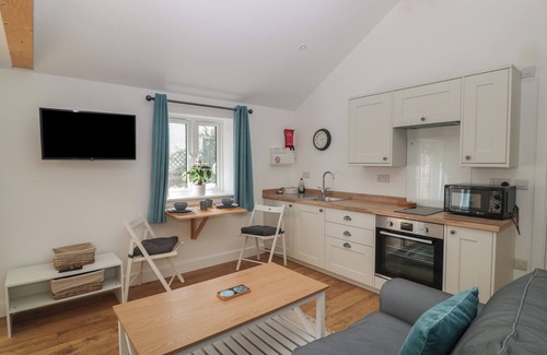 New Forest District Cabaña | 1 WELFORD BARNS, pet friendly, with a garden in Fordingbridge