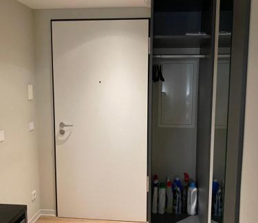 Kaiserslautern Apartamento | 1 Zimmer Appartments Pension