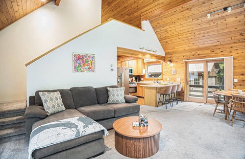 Manistee Casa | 10-Acre Family Home Near Lk MI