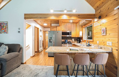 Manistee Casa | 10-Acre Family Home Near Lk MI