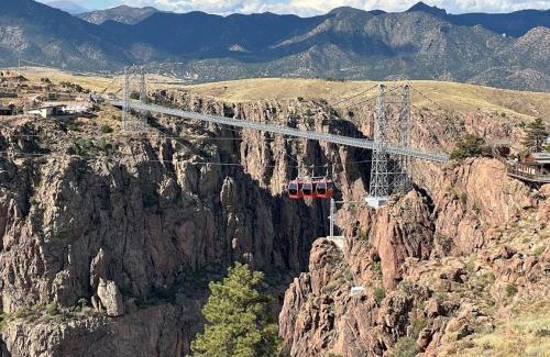 Cotopaxi Casa | 10 Acres Private 3story Royal Gorge retreat