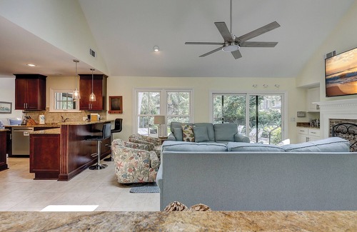 Heritage Woods Casa | 10 Baynard Cove - ¡Ubicado en el corazón de Sea Pines! Minutos a la playa.