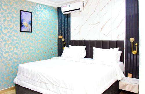Igando Hotel | 10 Kobo Hotel & Suites