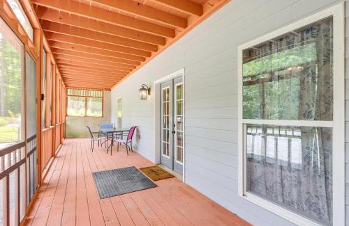 Newnan Apartamento | 10 Mi to Chattahoochee Bend Peaceful Apt with Patio