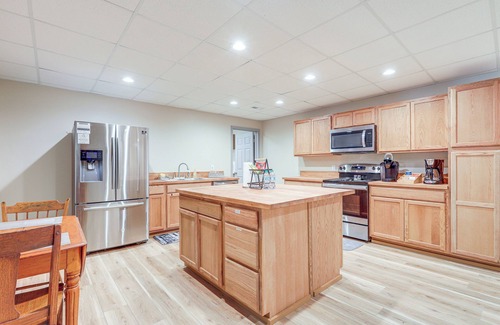 Newnan Apartamento | 10 Mi to Chattahoochee Bend: Peaceful Apt w/Patio