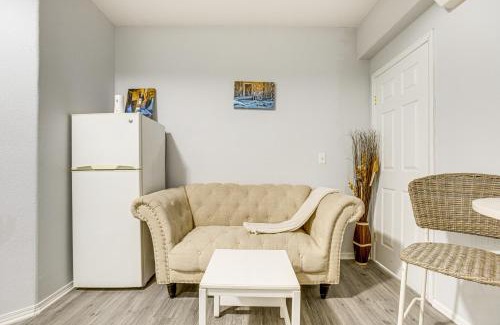 Montbello Apartamento | 10 Mi to Downtown Convenient Denver Apartment!