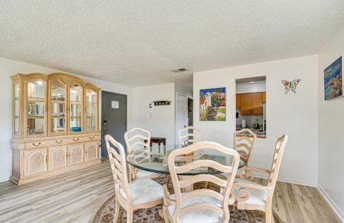 Silver Springs Shores Casa | 10 Mi to Dtwn Ocala Dog-Friendly Home with Fire Pit