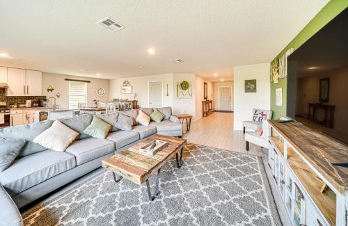 Wetmore Casa | 10 Mi to Dtwn Spacious San Antonio Home!