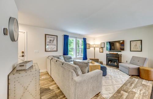 Conway Casa | 10 Mi to Echo Lake Wooded Escape with Grill!