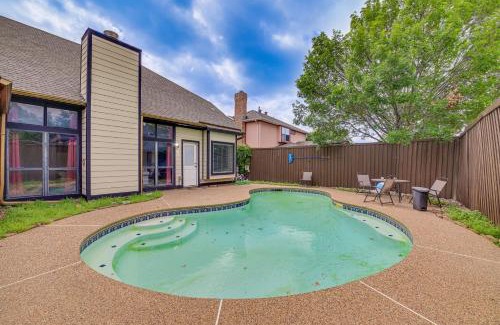 North Central Carrollton Casa | 10 Mi to Lake Lewisville Carrollton Home with Pool