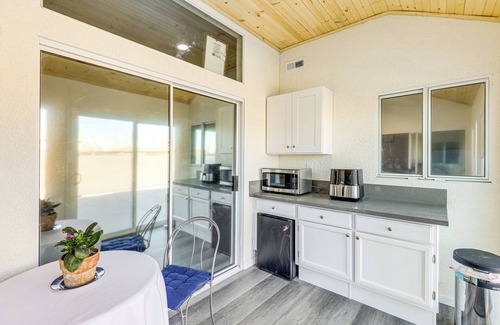 Victorville Apartamento | 10 Mi to Mojave Narrows: Victorville Studio