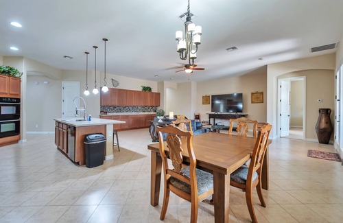 Mesa Casa | 10 min to Bell Bank Park, 5 min to Eastmark, Hiking, and Activities!