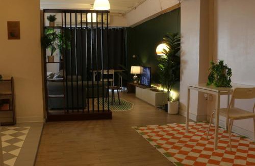 Dusit Apartamento | 10 min to Khao San Vintage Room