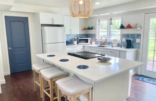 Indianapolis Casa | 10 min to Speedway! Large Home, Desirable Area!