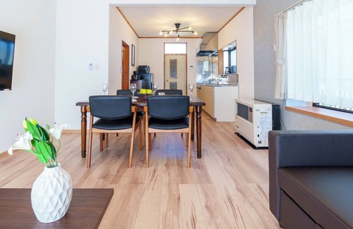 Nikko Casa | 10 min walk from Nikko Station/120 ㎡/bouldering/secret base in loft/10 people, 4 parking spaces