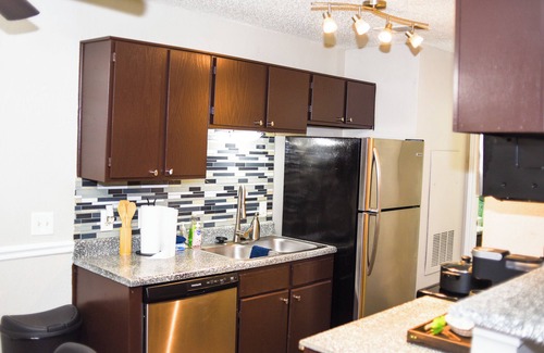 Grand Prairie Apartamento | 10 Mins Away Cowboy/Ranger Stadium 1b/1b