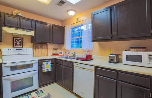 Mount Pleasant Casa | 10 Mins to Beach & Downtown From This Family Friendly Home w/ Private Patio & Kids' Bunk Bedroom