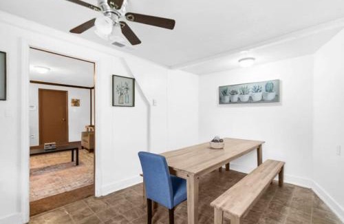 Birmingham Casa | 10 Mins to Downtown Birmingham- Fresh in Fairfield