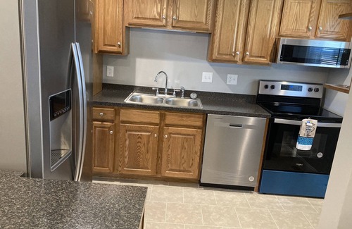 Covedale Casa | 10 minute from down town , very clean , fresh , an new rental