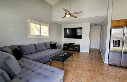 Lakeview Casa | 10 minutes from downtown w/pool and firepit