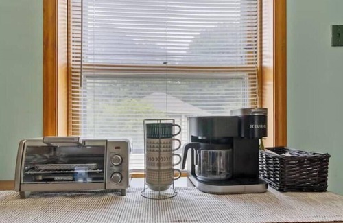 Wauwatosa Apartamento | 10 Minutes from Downtown! The Highlands Hideaway