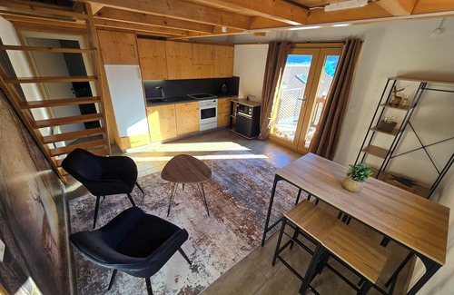Saint-Pierre-de-Clages Apartamento | 10 minutes from Verbier