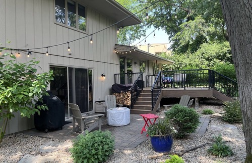 Golden Valley Casa | 10 Minutes to downtown Minneapolis