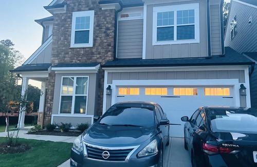 North Raleigh Casa | 10 minutes to downtown Raleigh. Stay in style in North Raleigh Home
