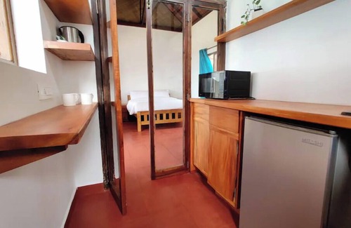 Vypin Cabaña | 10 North by the sea - secluded beach-front cottage
