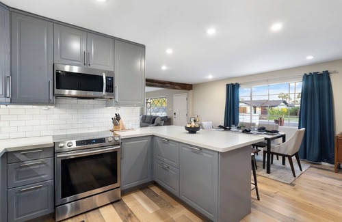 Scottsdale Estates Nine Casa | 10% off Aug/Sept! 4 BR/3 BA, NEW POOL/Hot Tub, perfect location near Old Town!!