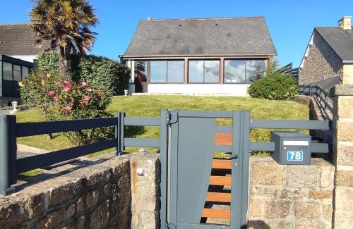 Barfleur Casa | 10-person gîte in Barfleur