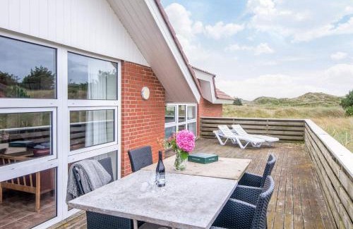 Houvig Casa | 10 person holiday home in Ringkøbing