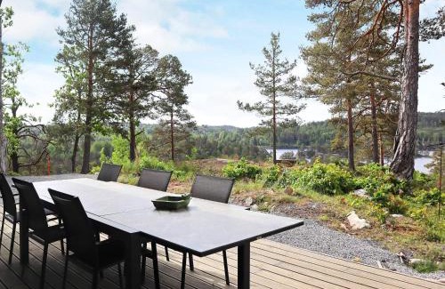 Risor Casa | 10 person holiday home in Søndeled