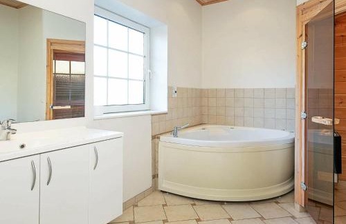 Bagenkop Casa | 10 person holiday home in Bagenkop